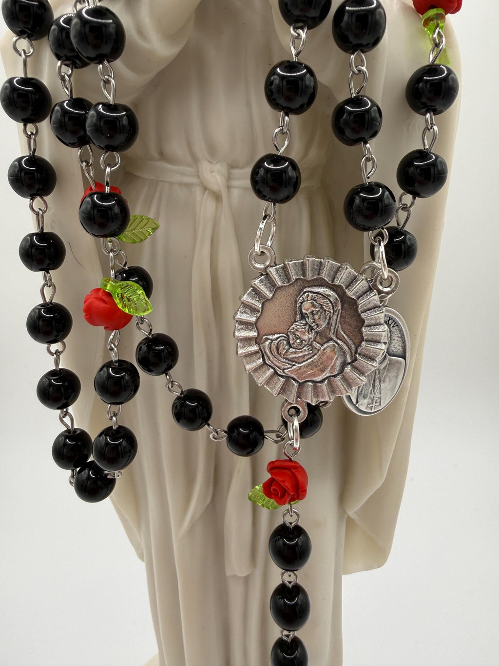 Black Rosary, Red Rose Accents, Madonna & Child, St. Pope Leo Medal