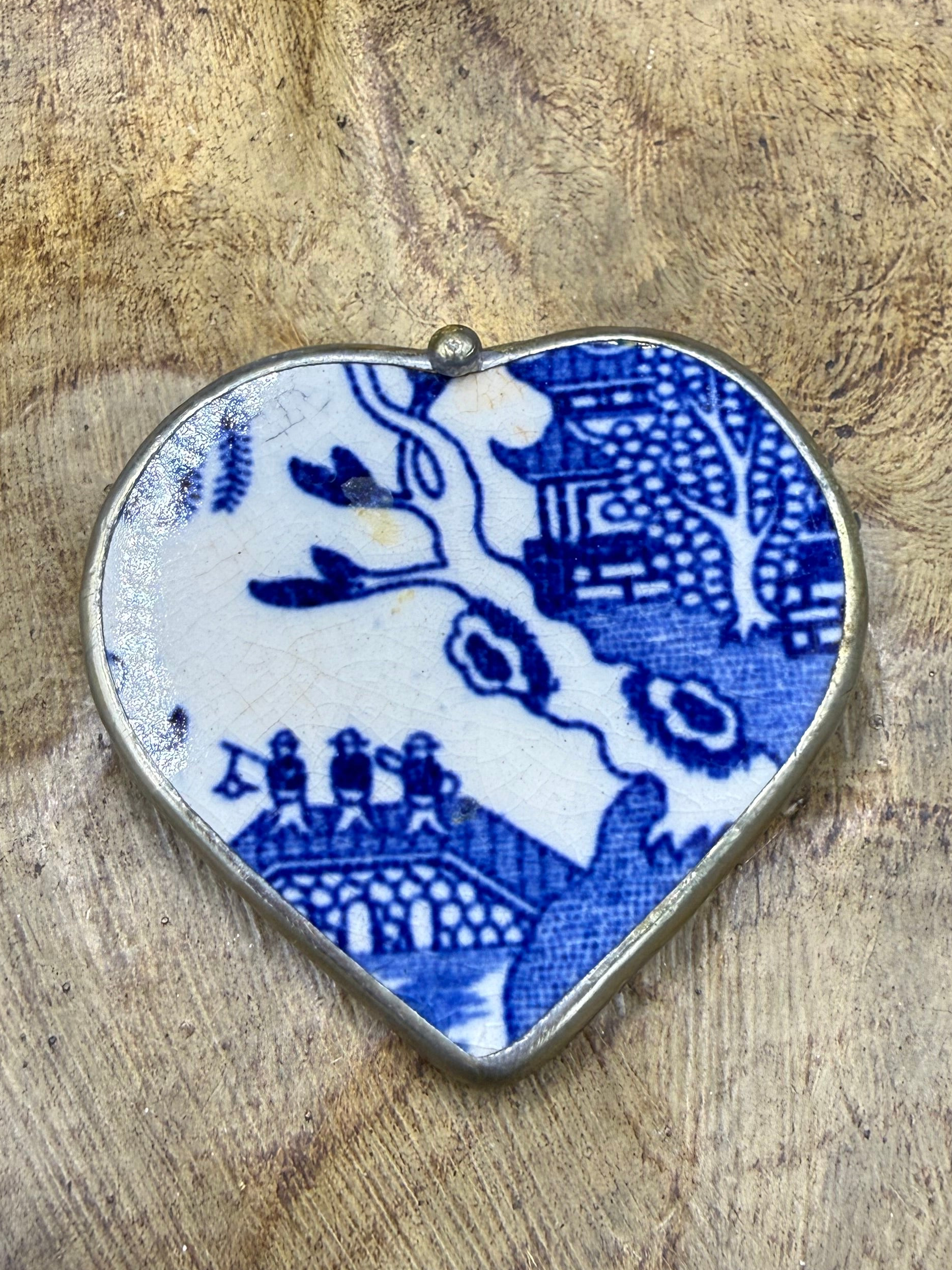 Vintage Blue Willow Broken China Heart Brooch & Pendant – Stamped JAPAN
