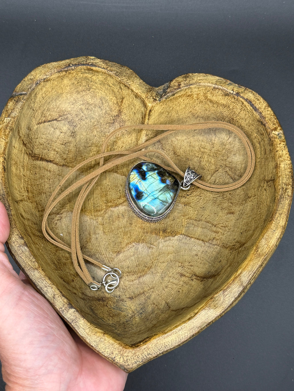 Large Teardrop Labradorite Statement Pendant Necklace – Boho Suede Cord Jewelry