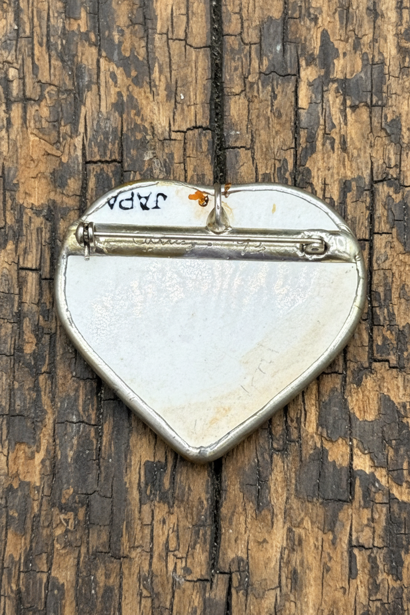 Vintage Blue Willow Broken China Heart Brooch & Pendant – Stamped JAPAN