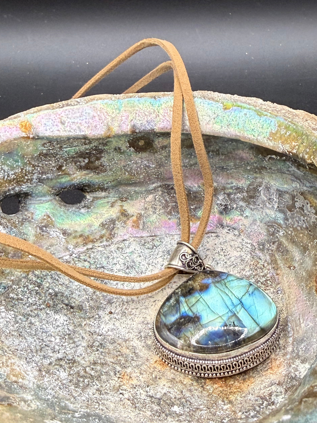 Large Teardrop Labradorite Statement Pendant Necklace – Boho Suede Cord Jewelry
