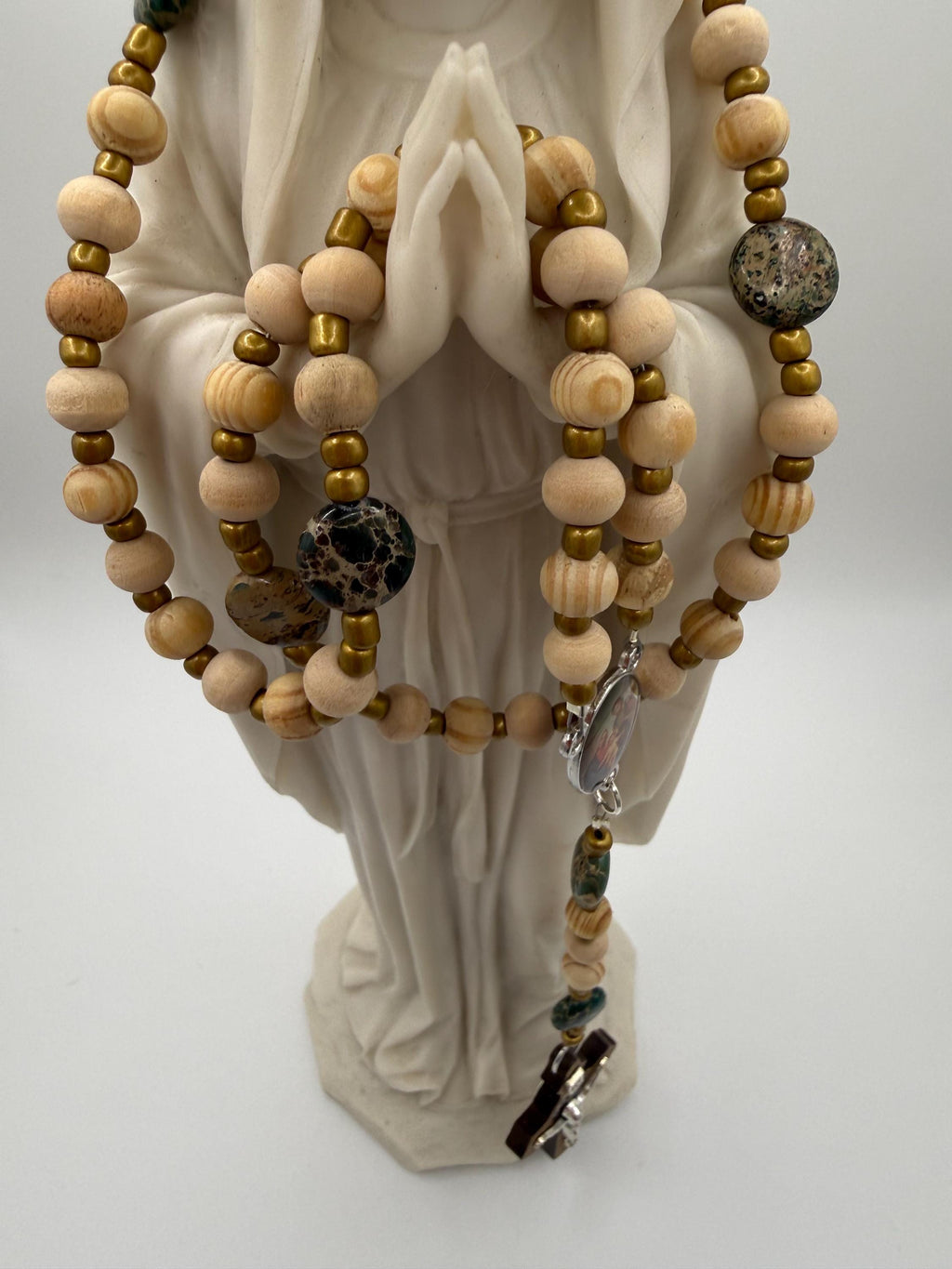 Handmade Green Bead Rosary with Wood & Silver Crucifix – Catholic Prayer Rosary